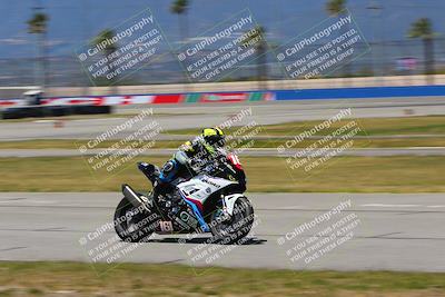 media/Apr-23-2022-Fastrack Riders (Sat) [[cb2d6ae73d]]/LEVEL 4/1PM TURN 6 OUTSIDE/